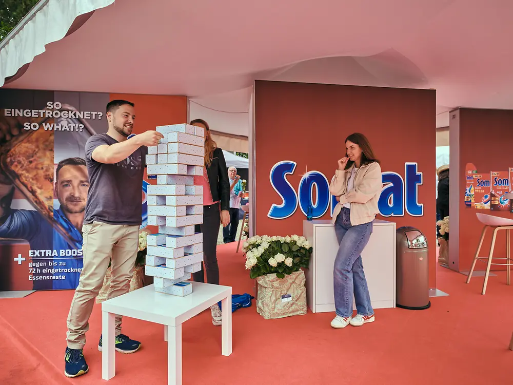 
Am Somat-Stand konnten Besucher:innen ihr Geschick unter Beweis stellen.